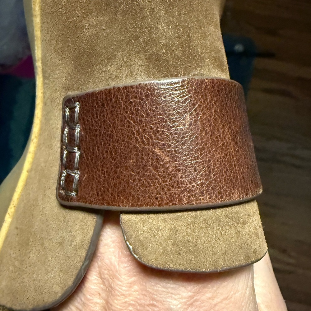 Sofft Billie Clogs, Brown Suede, Size 8, with Buckle - Picture 14 of 14